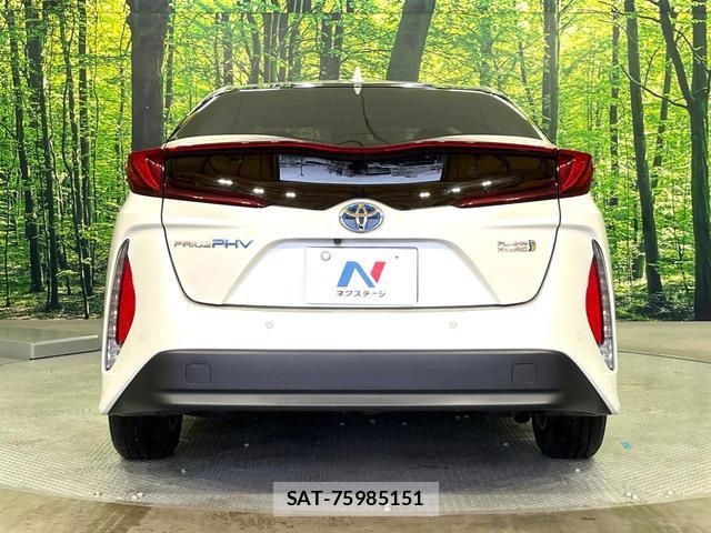 Toyota PRIUS PHV 2018-02 8008658-14