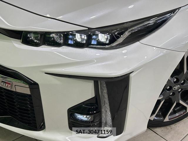 Toyota PRIUS PHV 2019-08 8011150-11