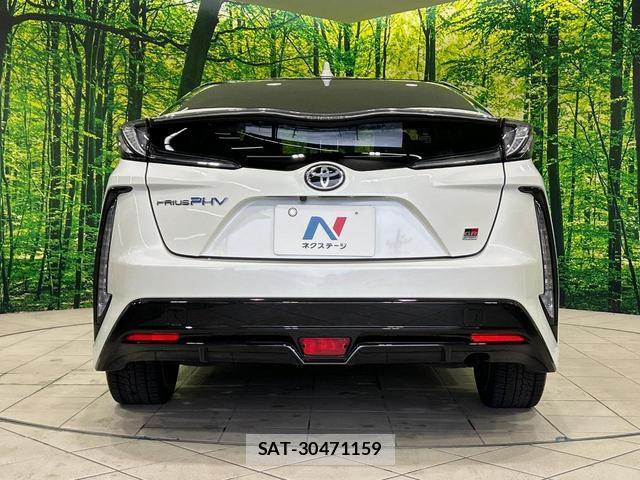 Toyota PRIUS PHV 2019-08 8011150-14