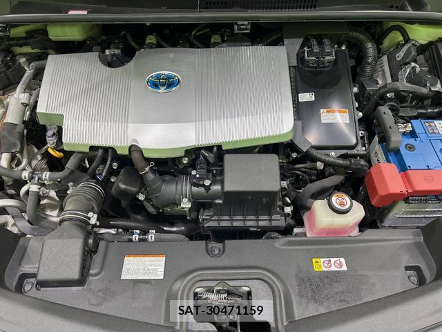 Toyota PRIUS PHV 2019-08 8011150-17