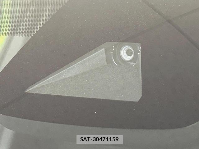 Toyota PRIUS PHV 2019-08 8011150-2