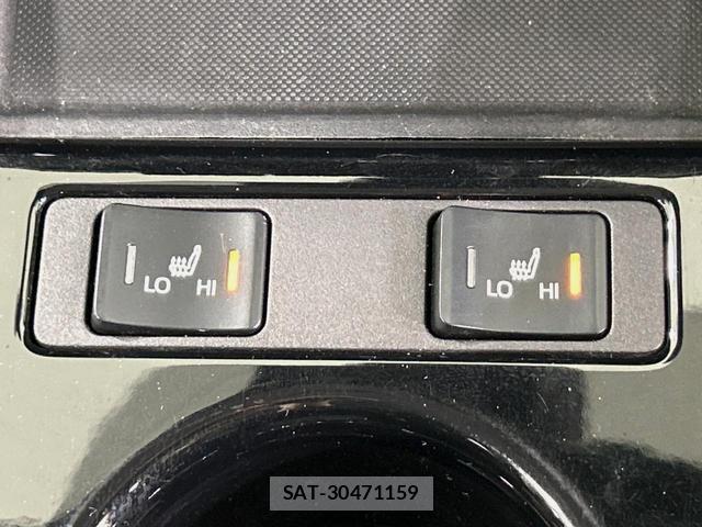 Toyota PRIUS PHV 2019-08 8011150-6