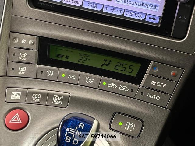 Toyota PRIUS 2015-11 8003134-6
