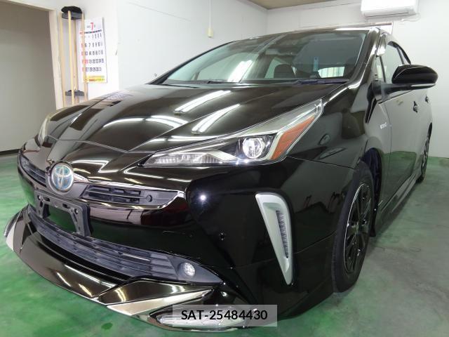 Toyota PRIUS 2019-06 8003241-0