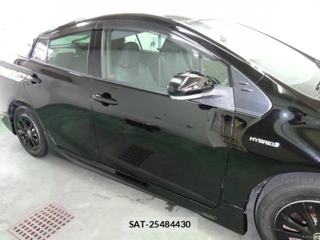 Toyota PRIUS 2019-06 8003241-3