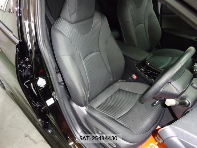 Toyota PRIUS 2019-06 8003241-5