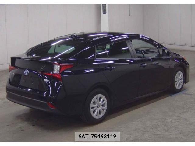 Toyota PRIUS 2022-01 8003677-3