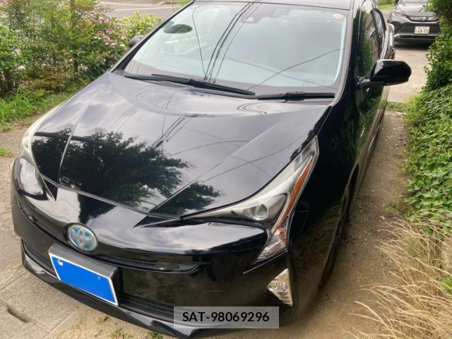 Toyota PRIUS 2016-08 8003775-1