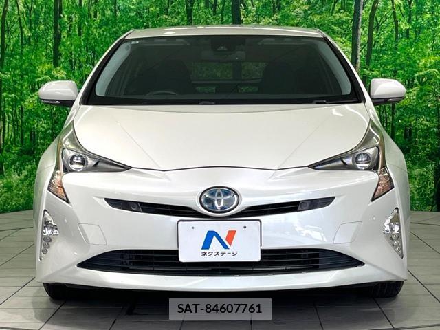 Toyota PRIUS 2016-11 8004805-13