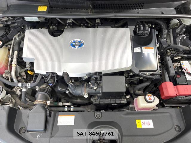 Toyota PRIUS 2016-11 8004805-17