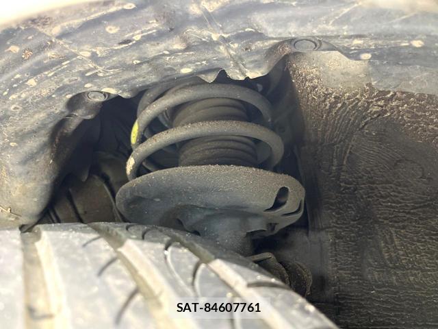 Toyota PRIUS 2016-11 8004805-19