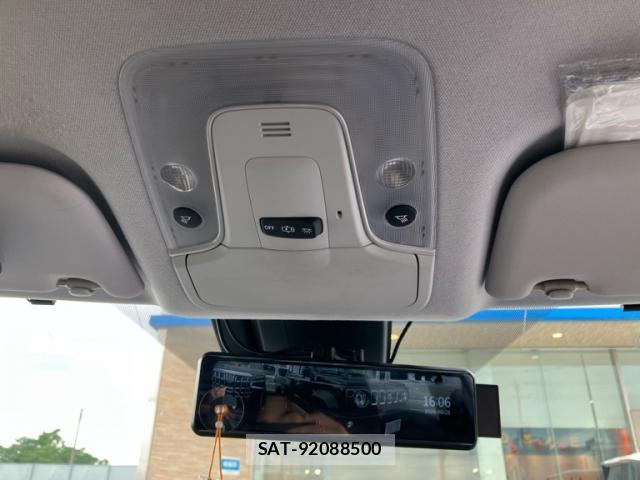 Toyota PRIUS 2015-12 8005194-19