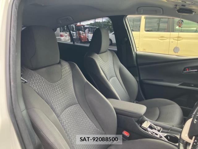 Toyota PRIUS 2015-12 8005194-9