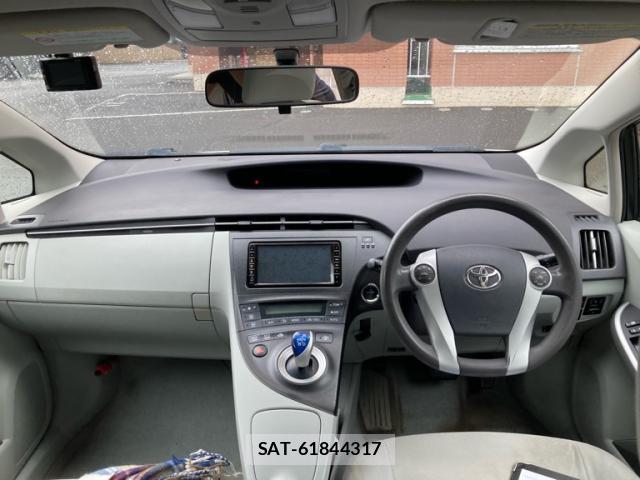 Toyota PRIUS 2009-11 8005208-19