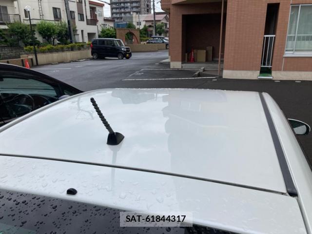 Toyota PRIUS 2009-11 8005208-3