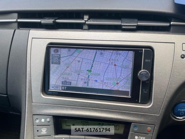 Toyota PRIUS 2013-06 8005217-17