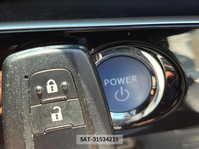 Toyota PRIUS 2021-07 8005291-7