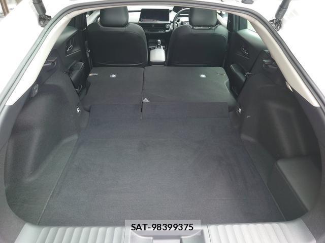 Toyota PRIUS 2023-07 8005429-14