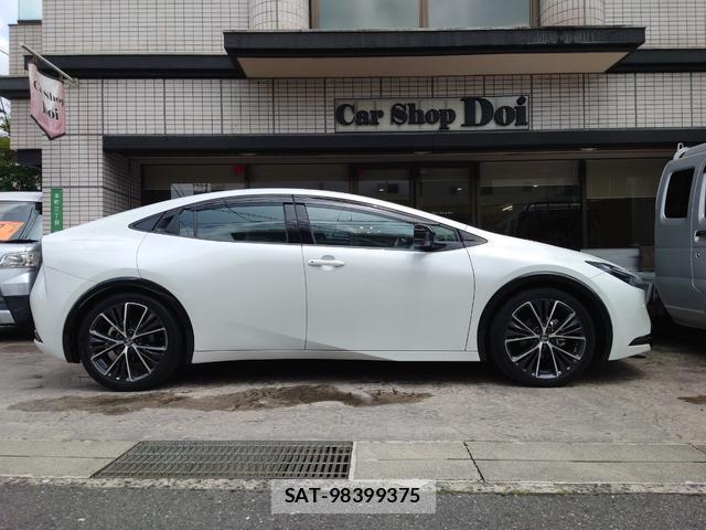 Toyota PRIUS 2023-07 8005429-3