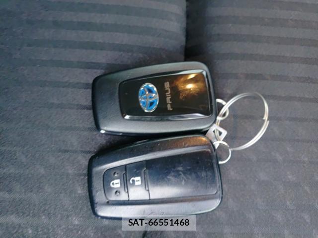 Toyota PRIUS 2018-03 8005606-14