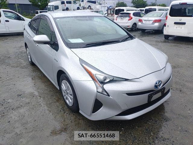 Toyota PRIUS 2018-03 8005606-3