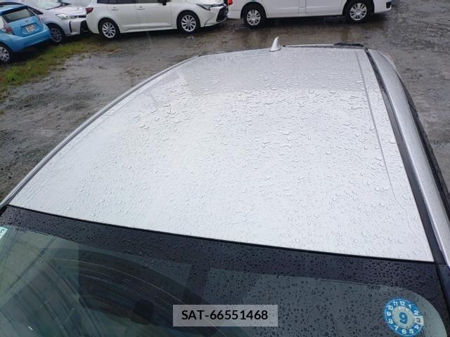 Toyota PRIUS 2018-03 8005606-6