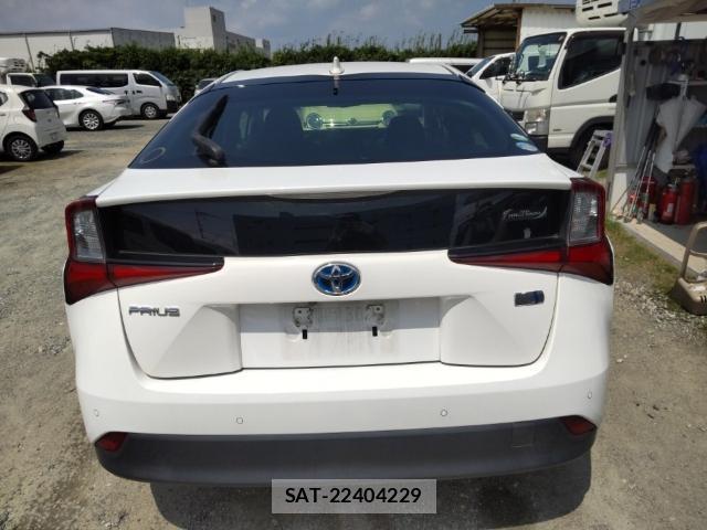 Toyota PRIUS 2019-07 8005608-1