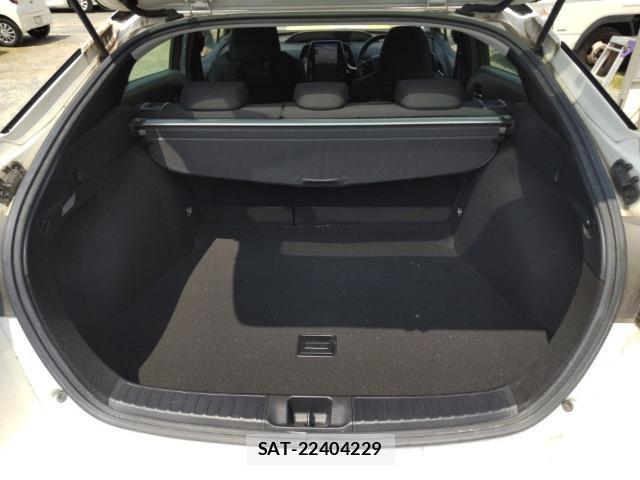 Toyota PRIUS 2019-07 8005608-7