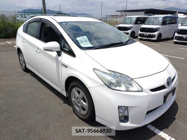 Toyota PRIUS 2011-07 8005677-3