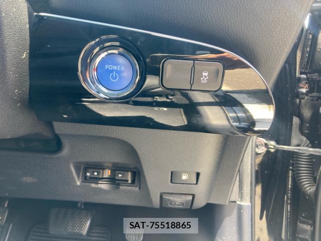 Toyota PRIUS 2018-01 8005697-6