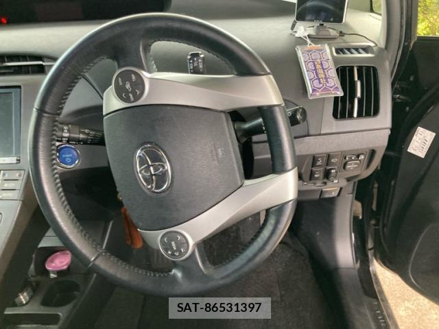 Toyota PRIUS 2012-07 8006129-14