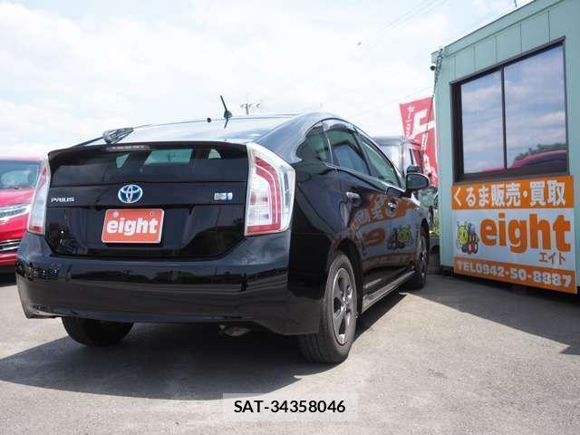 Toyota PRIUS 2013-10 8006427-1