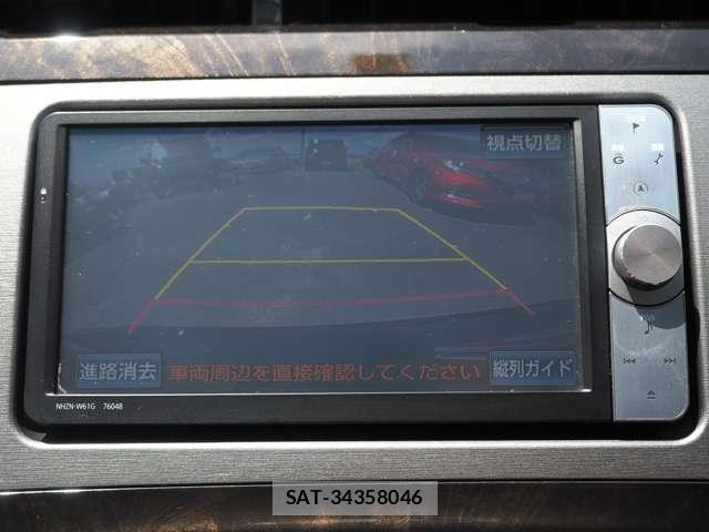 Toyota PRIUS 2013-10 8006427-6