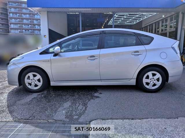 Toyota PRIUS 2010-01 8006695-18