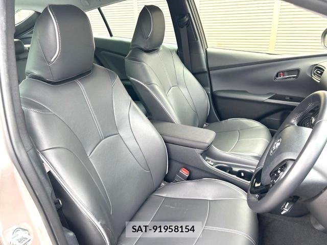 Toyota PRIUS 2019-04 8007687-7