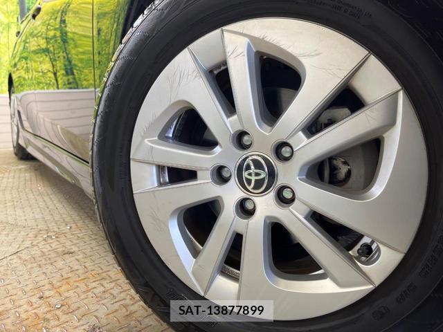 Toyota PRIUS 2017-12 8007805-12