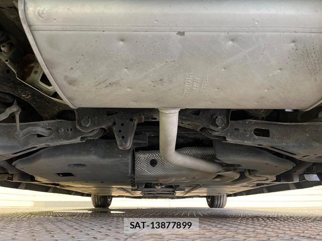 Toyota PRIUS 2017-12 8007805-18