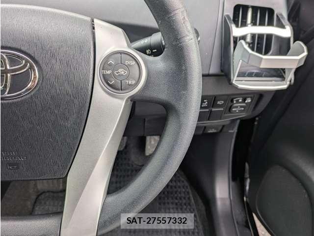 Toyota PRIUS 2013-10 8007959-12