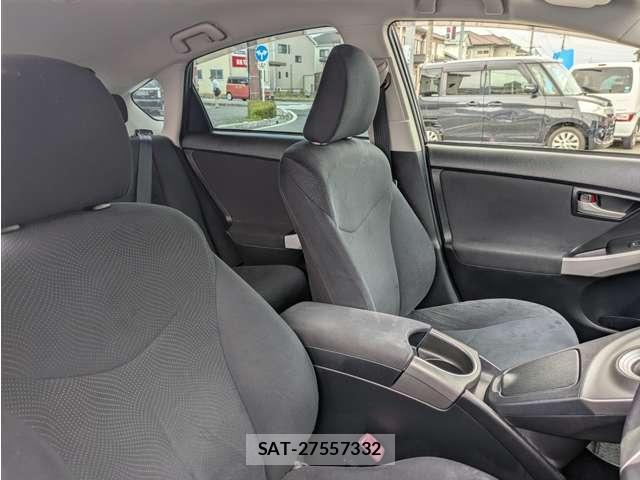Toyota PRIUS 2013-10 8007959-7
