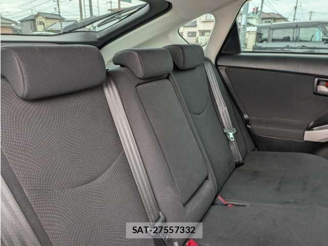 Toyota PRIUS 2013-10 8007959-8