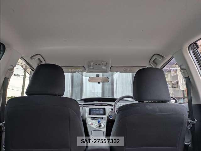 Toyota PRIUS 2013-10 8007959-9