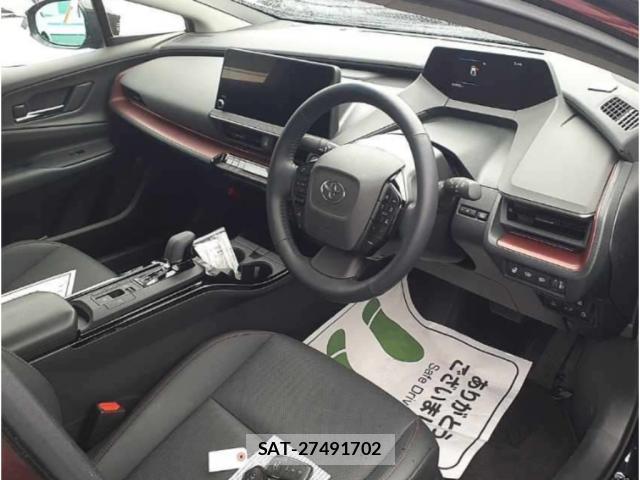 Toyota PRIUS 2023-05 8008192-2