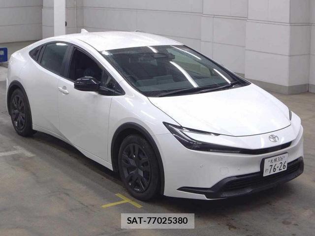 Toyota PRIUS 2024-08 8008236-0