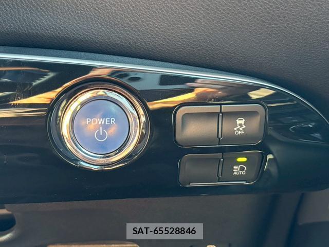 Toyota PRIUS 2020-05 8008474-14