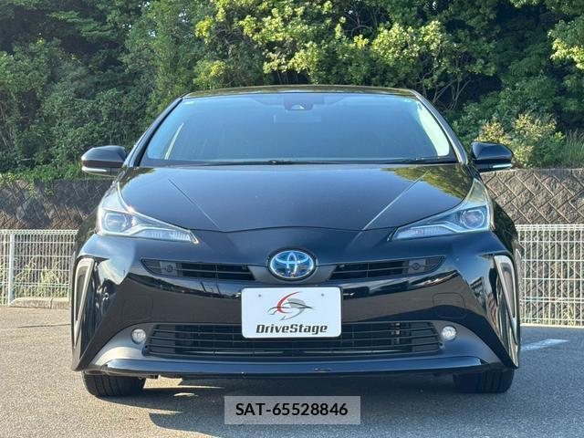 Toyota PRIUS 2020-05 8008474-17