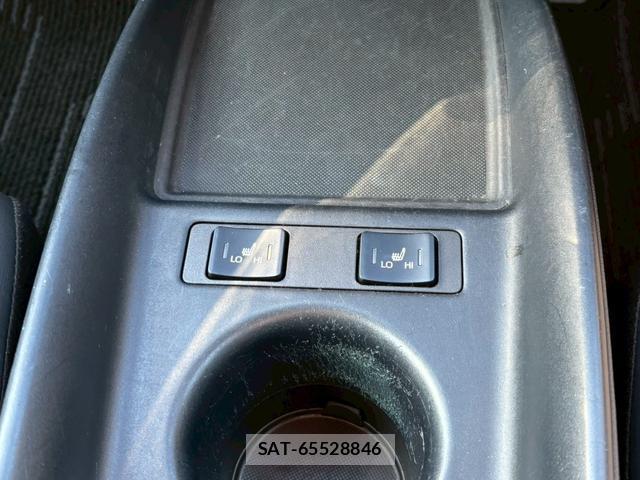 Toyota PRIUS 2020-05 8008474-6