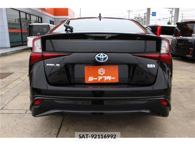 Toyota PRIUS 2020-03 8008639-11