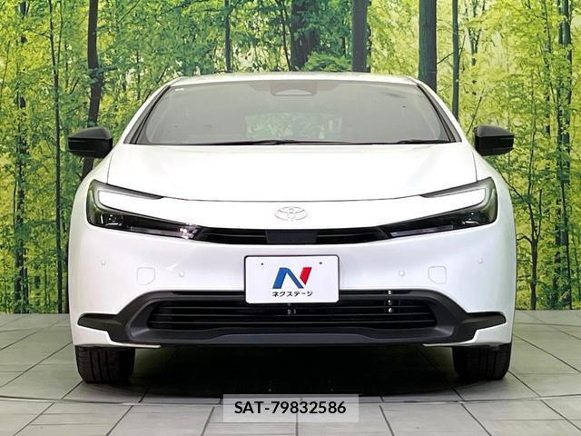 Toyota PRIUS 2024-04 8008711-13
