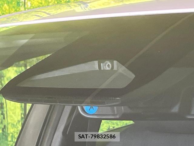 Toyota PRIUS 2024-04 8008711-2