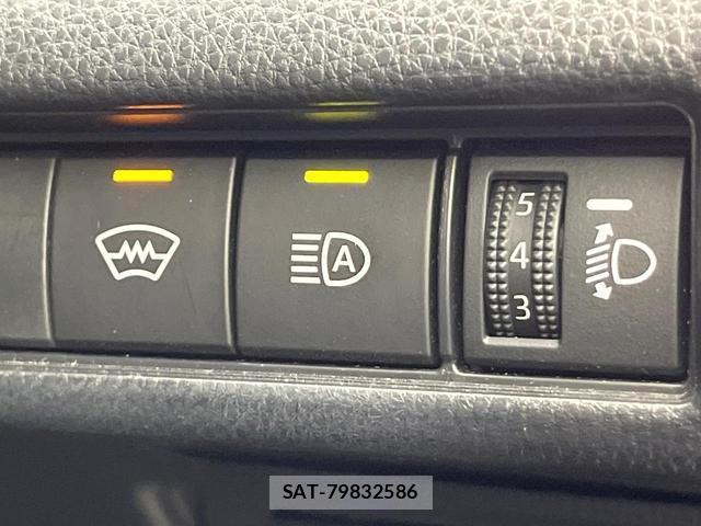 Toyota PRIUS 2024-04 8008711-5